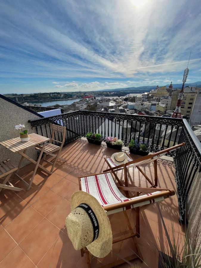 Moderno Piso Con La Mejor Terraza De Ribadeo Y Vistas Maravillosas Extérieur photo